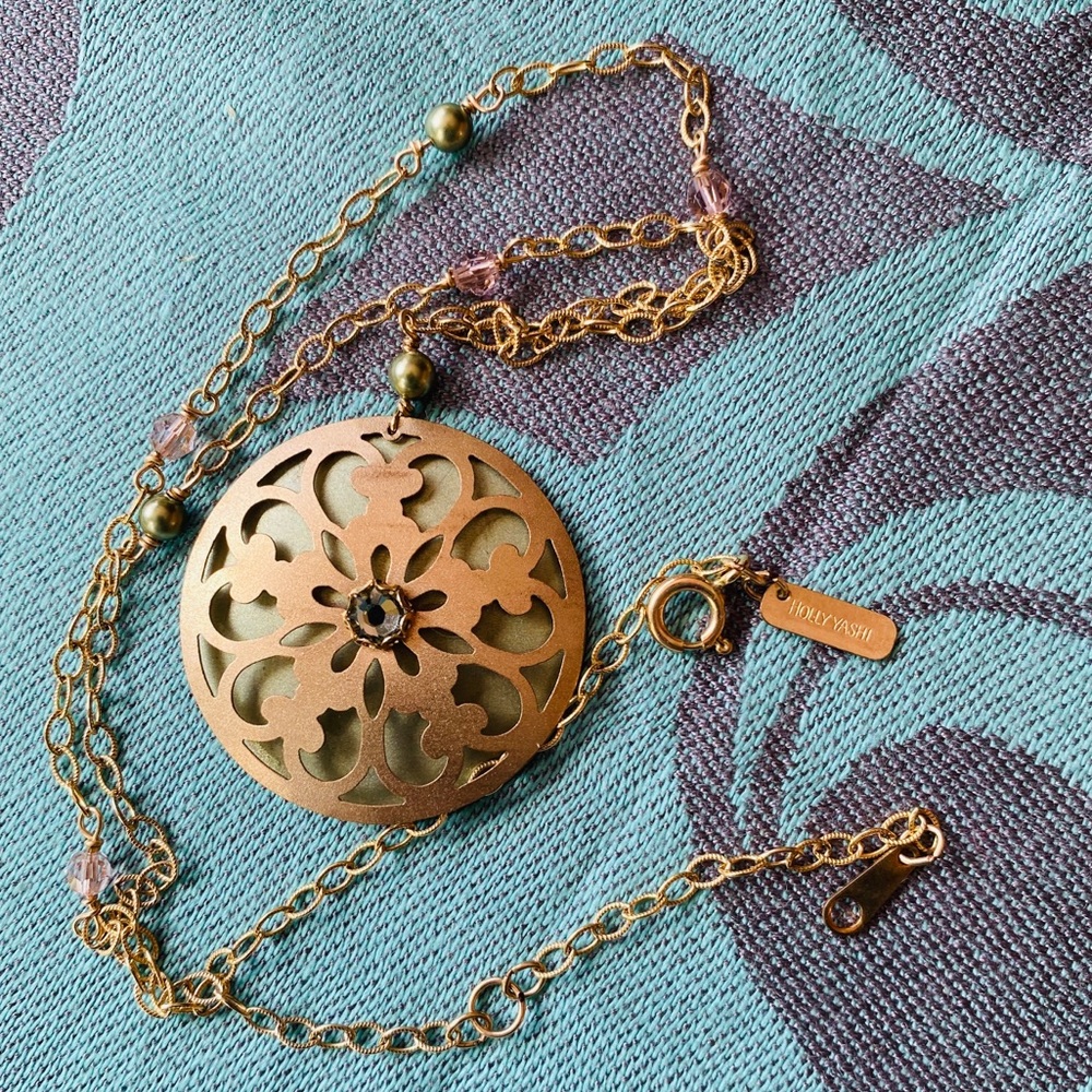 Holly Yashi pendant necklace